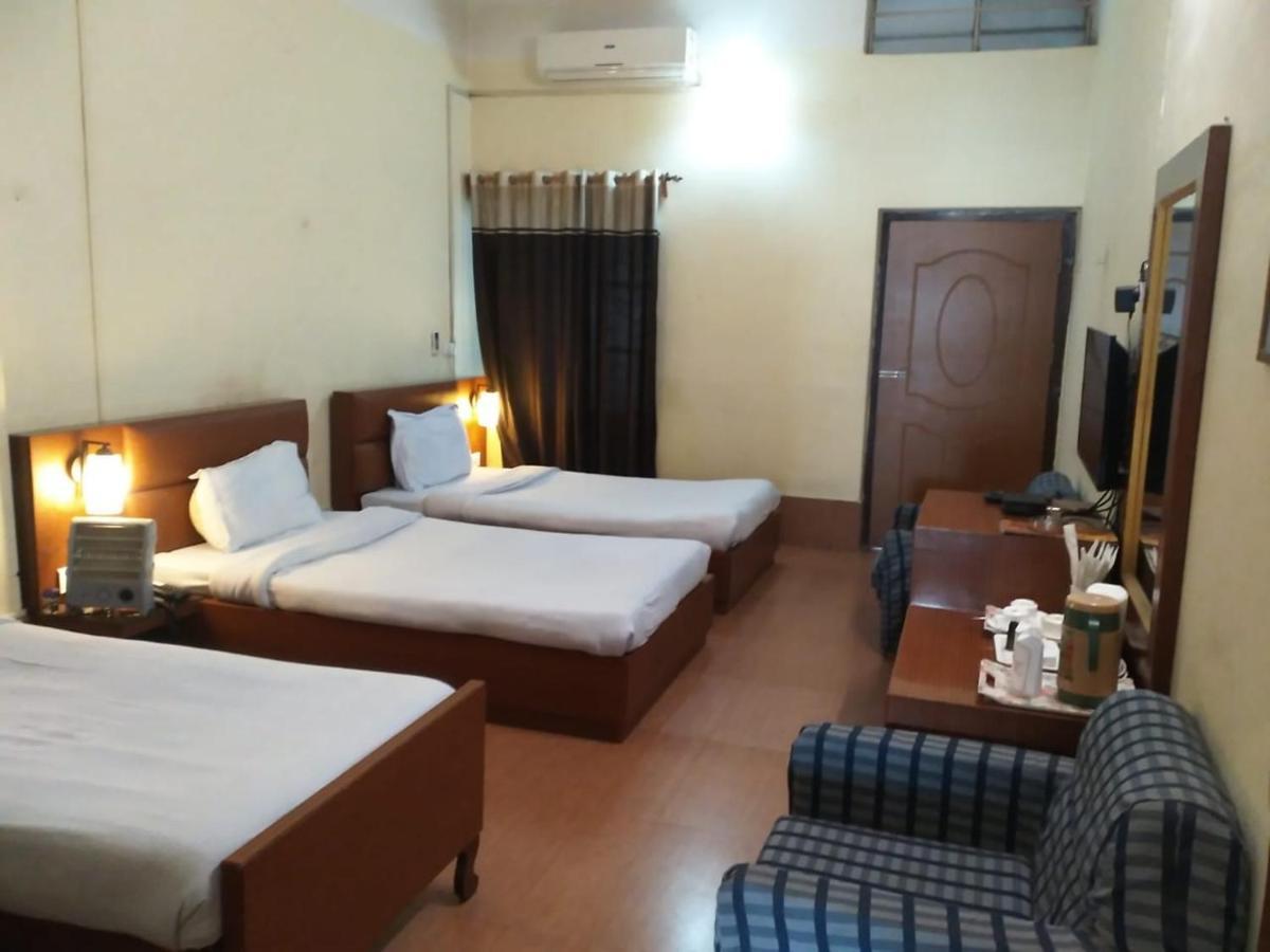 Hotel Jyoti Forbesganj エクステリア 写真