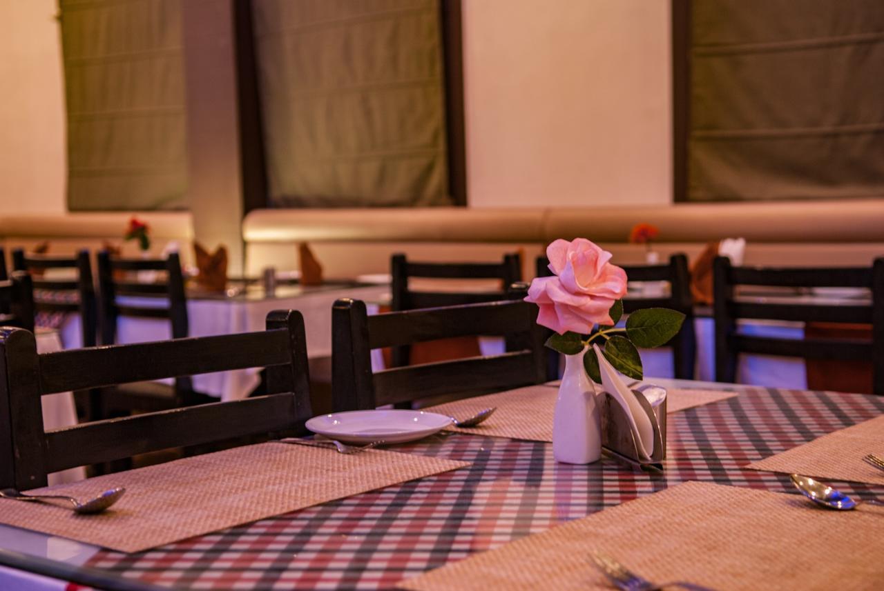 Hotel Jyoti Forbesganj エクステリア 写真