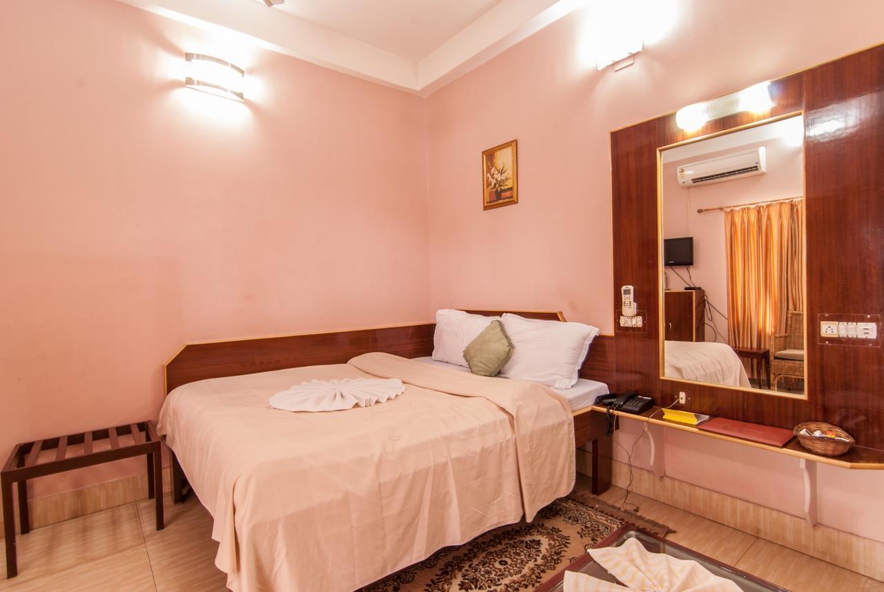 Hotel Jyoti Forbesganj エクステリア 写真