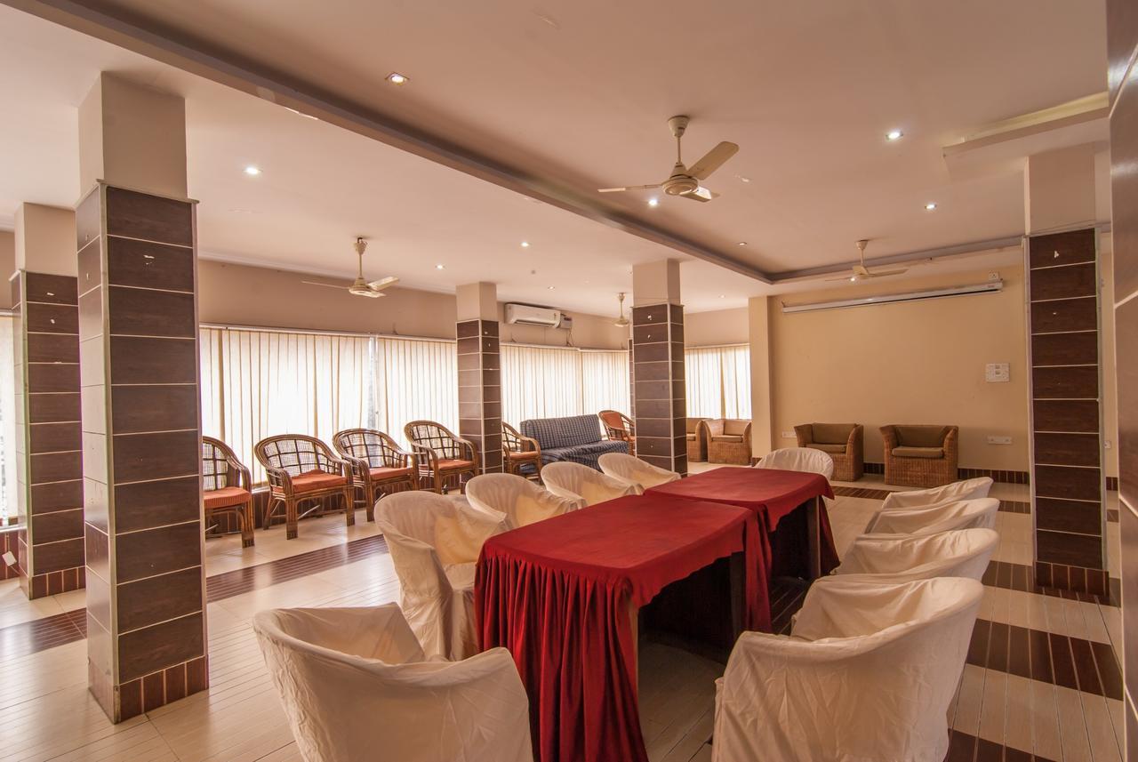 Hotel Jyoti Forbesganj エクステリア 写真